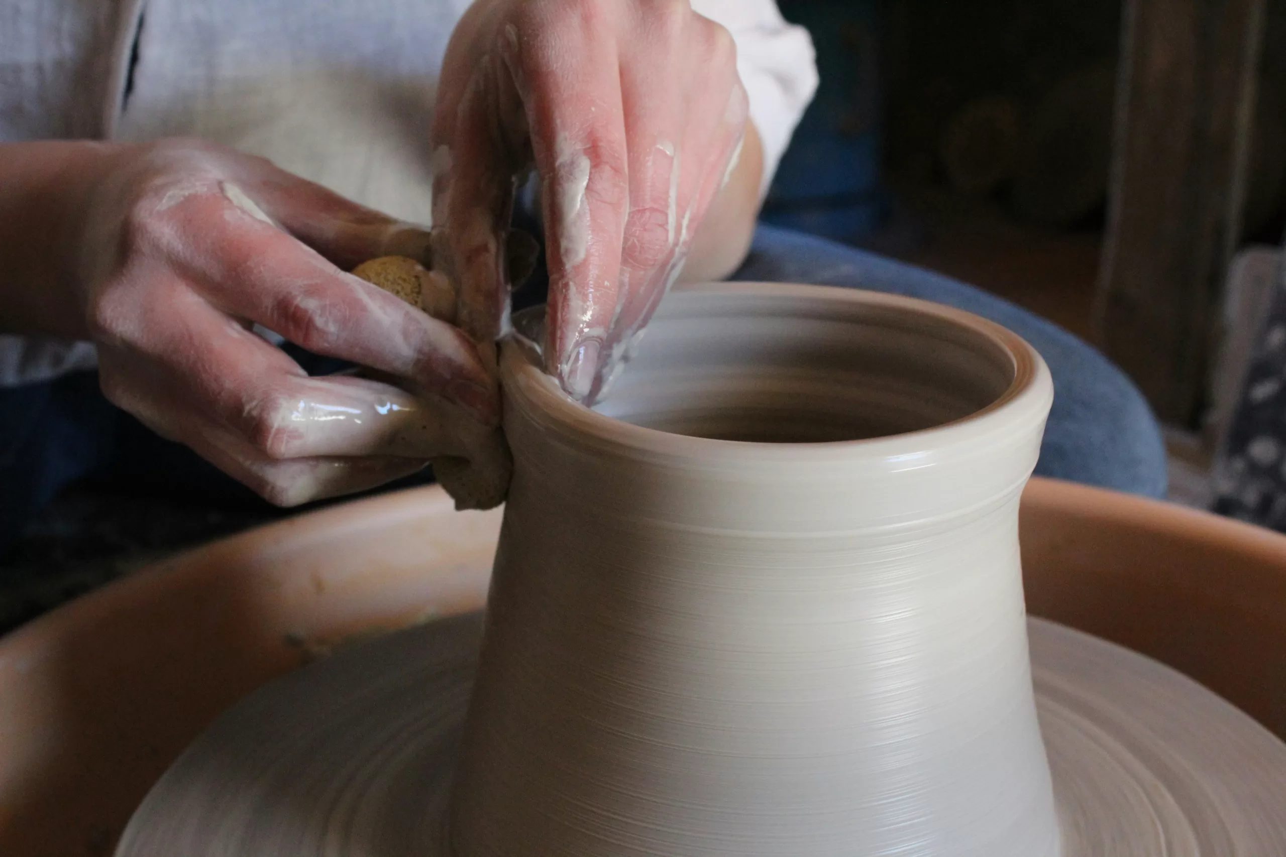 Must-Visit Pottery Shops & Classes in the Cotswolds